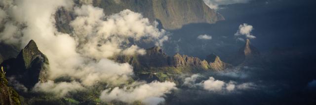 Piton Des Neiges Ile De La Reunion.jpg