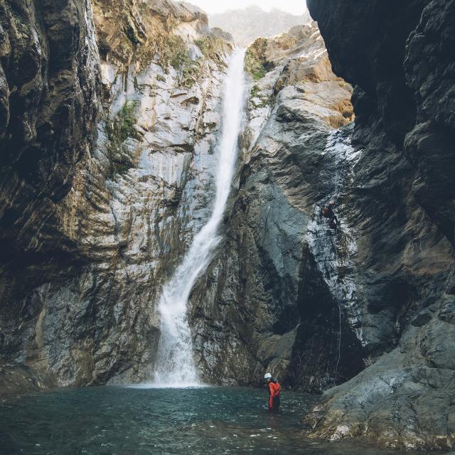 canyoning-cascade-credit-best_jobers_dts_05_2029-web.jpg