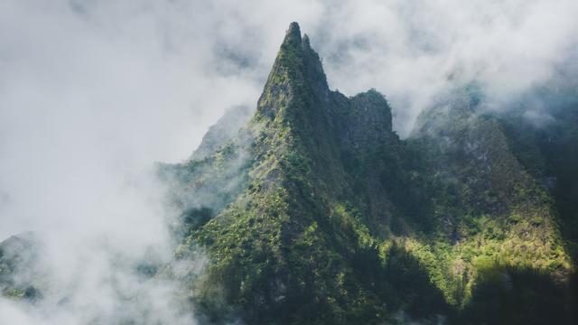 montagne-la-reunion-credit-hannes-stier-1-dts-illimites.jpg