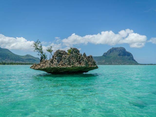 mauritius-4390436-1280.jpg