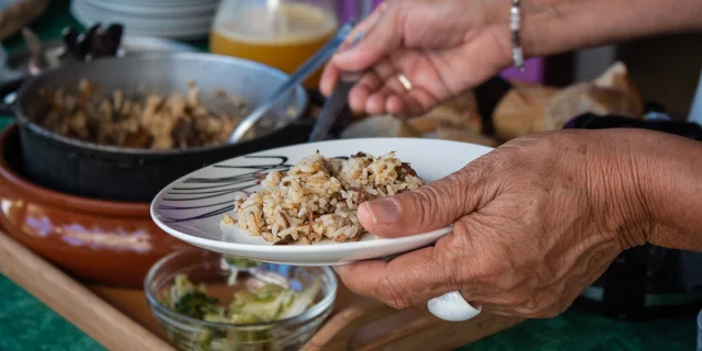 Plongée dans la tradition culinaire réunionnaise - IRT@Ze Caillou janv 2035